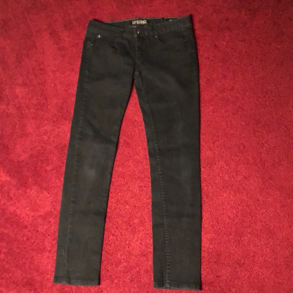 DAMAGED NEEDS REPAIR Lip Service Junkie Stretch Jeans